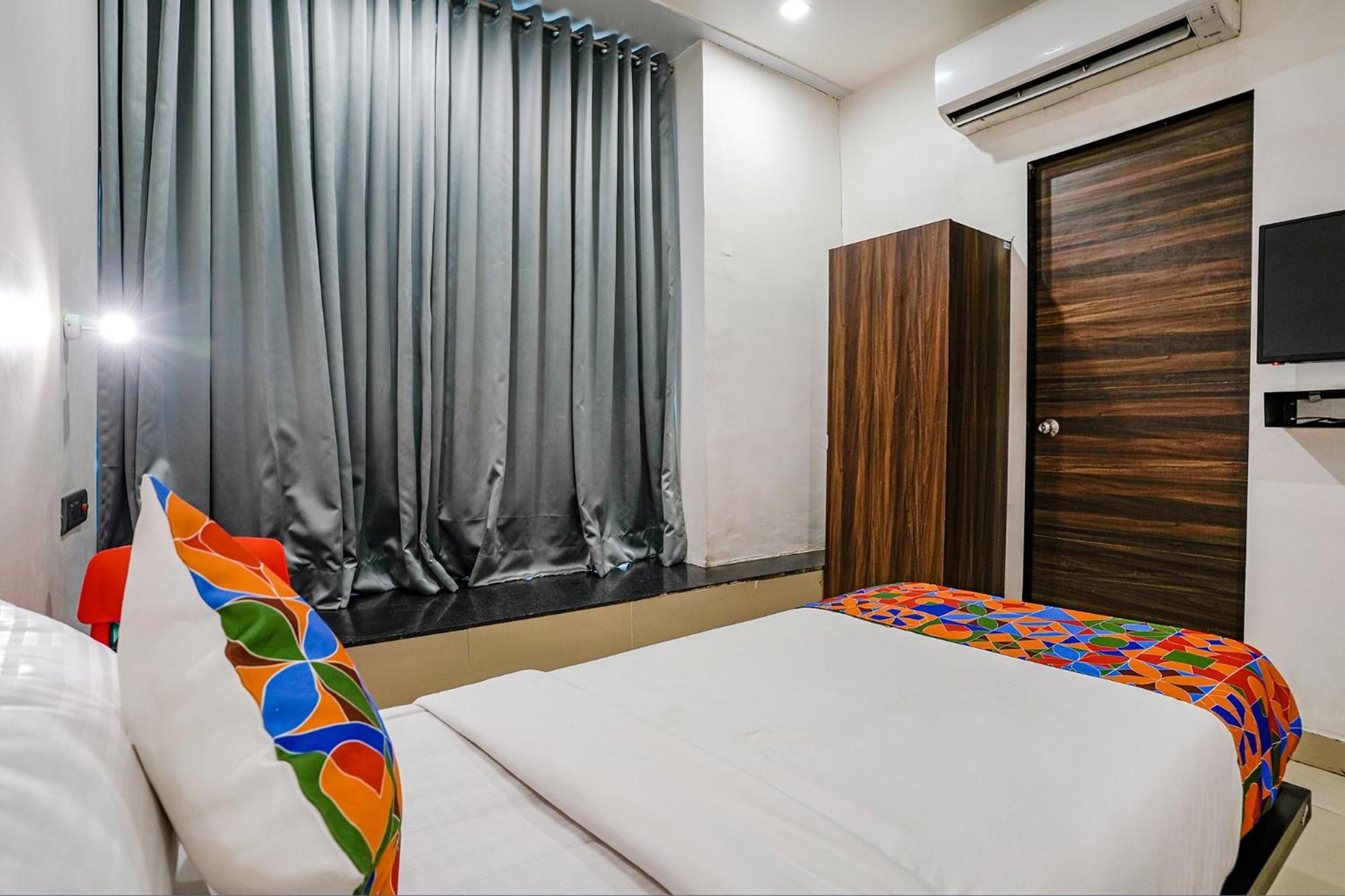Fabhotel Lotus I Surate Exterior foto