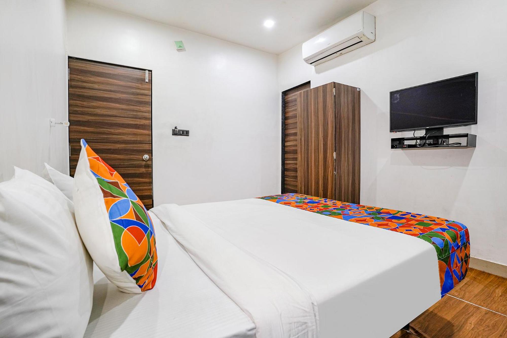 Fabhotel Lotus I Surate Exterior foto