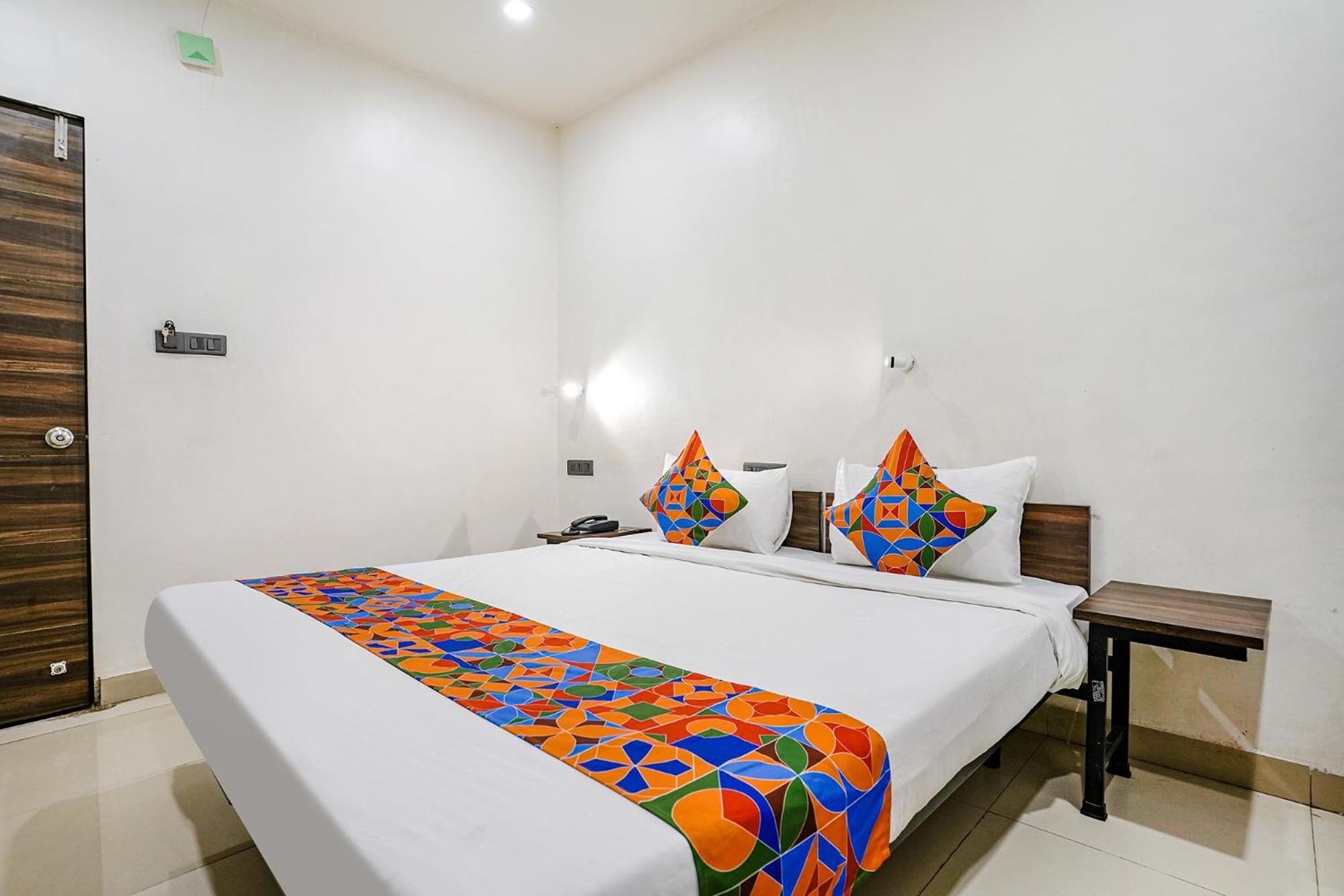 Fabhotel Lotus I Surate Exterior foto