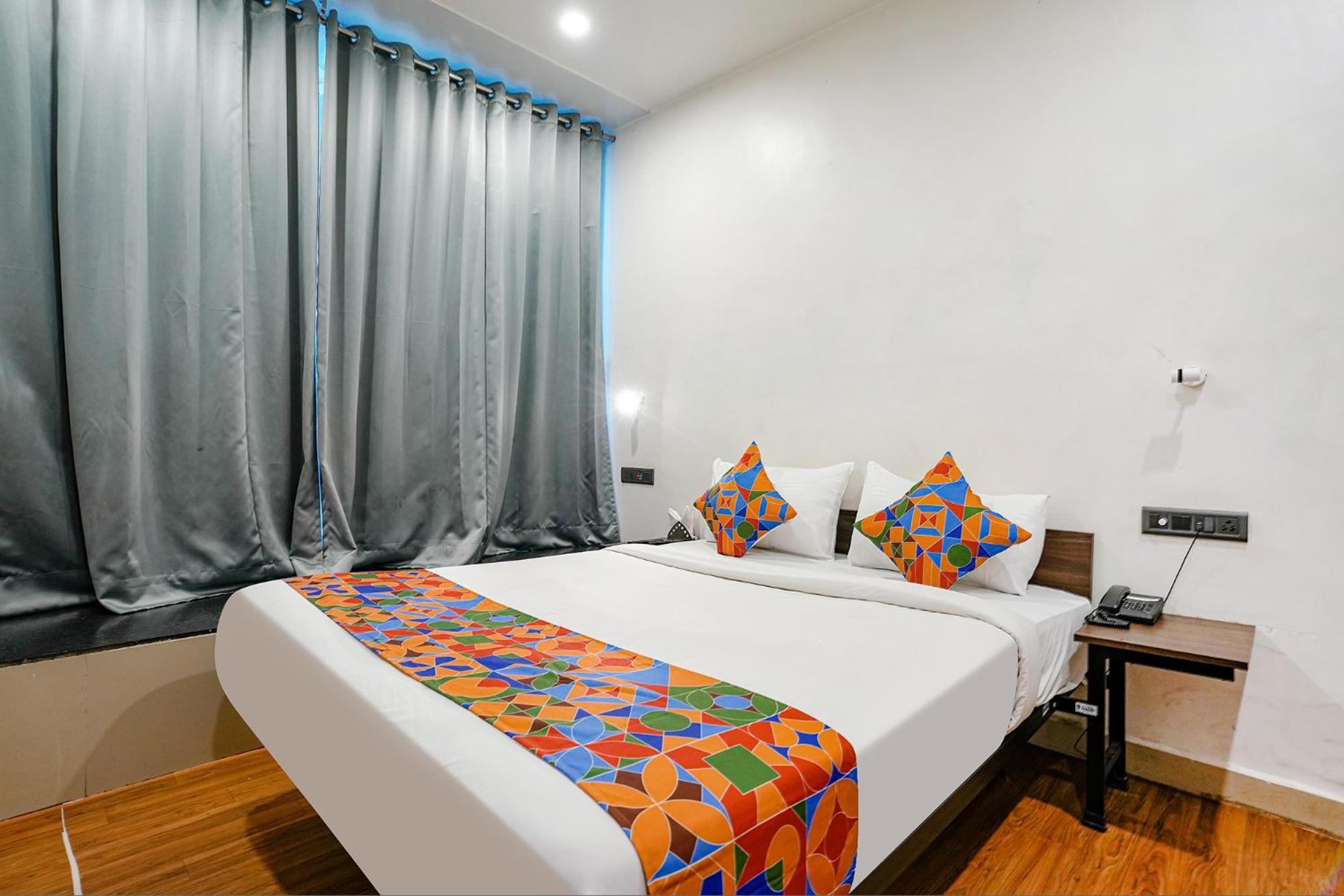 Fabhotel Lotus I Surate Exterior foto